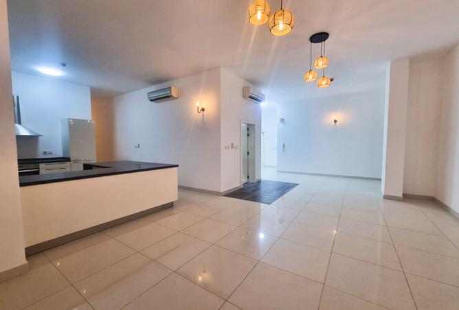 957648 - Property Image 3