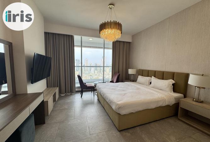 976488 - Property Image 2