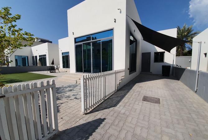 974953 - Property Main Image