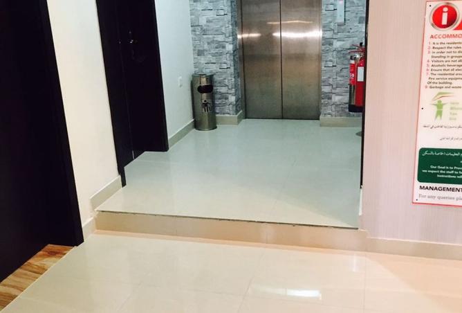 742795 - Property Image 2