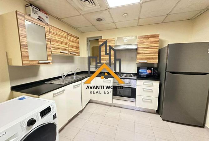 912518 - Property Image 3