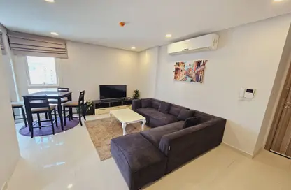 Apartment - 1 Bedroom - 1 Bathroom for rent in Hidd - Muharraq Governorate
