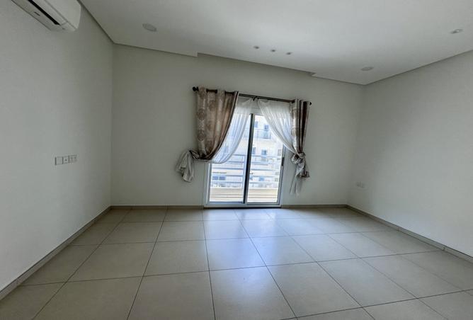 966973 - Property Image 2