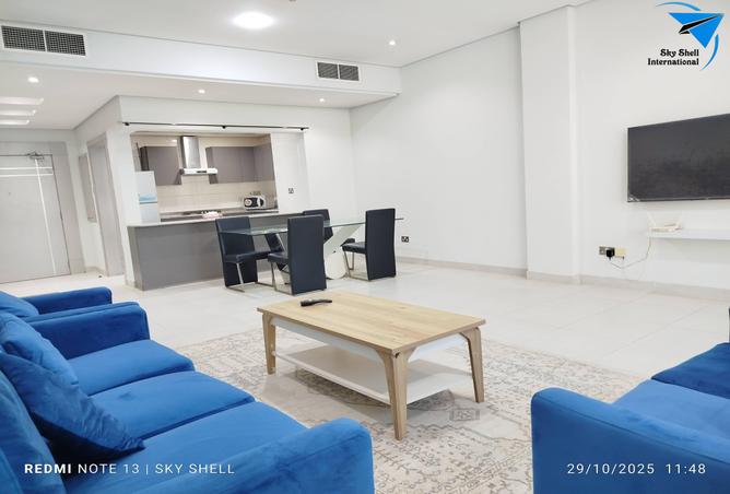 967052 - Property Image 2