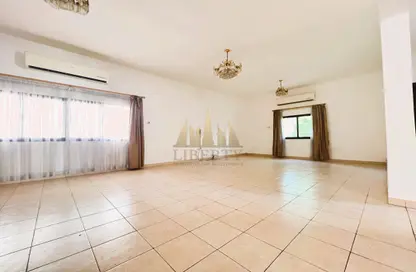 فيلا - 3 غرف نوم - 3 حمامات للايجار في الماحوز - المنامة - محافظة العاصمة