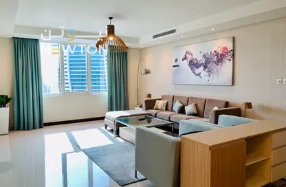 Apartment - 2 Bedrooms - 3 Bathrooms for rent in Al Juffair - Capital Governorate