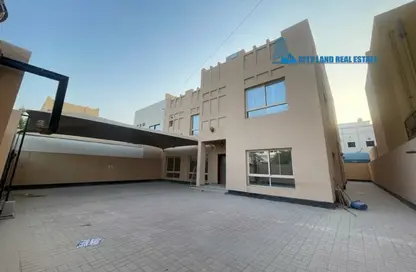 Outdoor Building image for: Villa - 6 Bedrooms for sale in Arad - Muharraq Governorate, Image 1