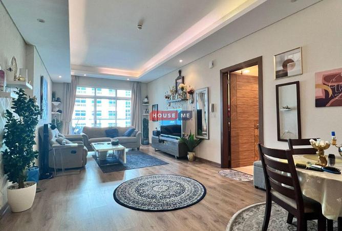 992670 - Property Image 2