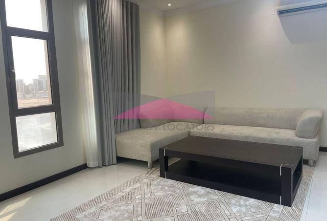 953145 - Property Image 2