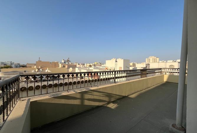954191 - Property Image 2