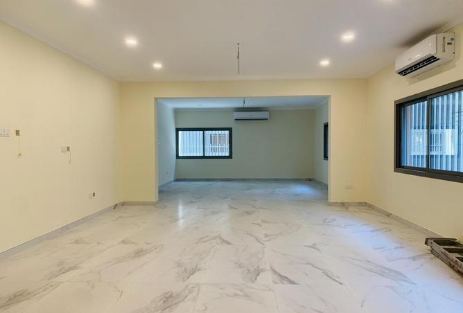 973964 - Property Main Image