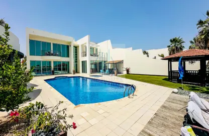 Villa - 5 Bedrooms for sale in Durrat Al Bahrain - Southern Governorate