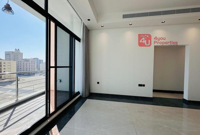 973692 - Property Main Image