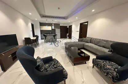 Apartment - 2 Bedrooms - 2 Bathrooms for rent in Al Juffair - Capital Governorate