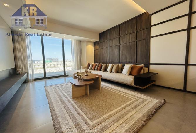 953034 - Property Image 2