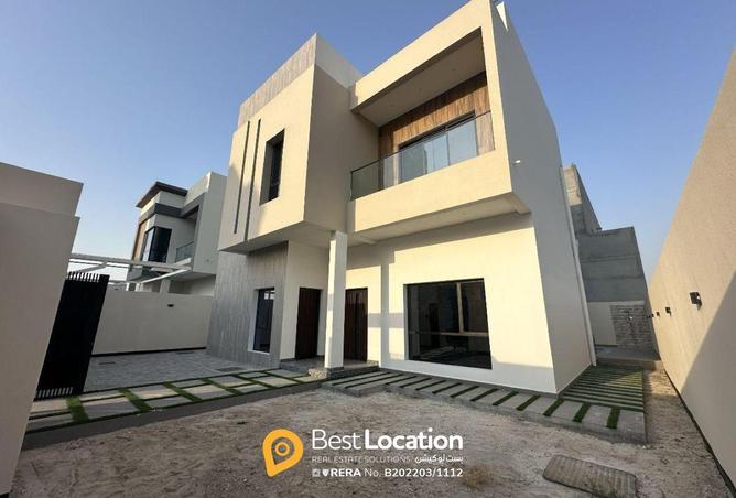 982777 - Property Image 2