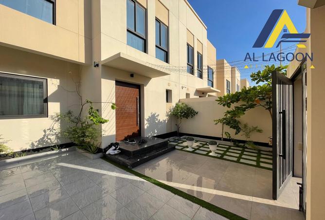 Villa - 4 Bedrooms - 4 Bathrooms for sale in Jid Al Haj - Northern Governorate