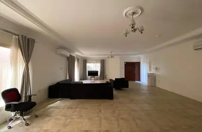 Villa - 3 Bedrooms - 4 Bathrooms for rent in Al Juffair - Capital Governorate