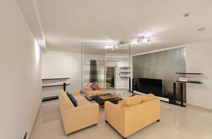 Apartment - 2 Bedrooms - 2 Bathrooms for rent in Al Juffair - Capital Governorate