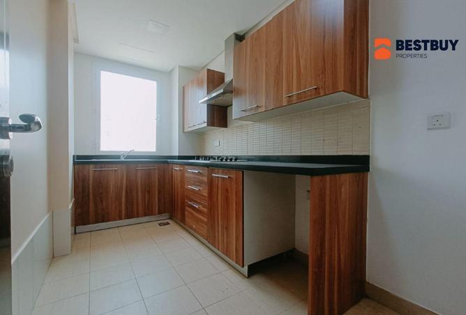 960206 - Property Image 3