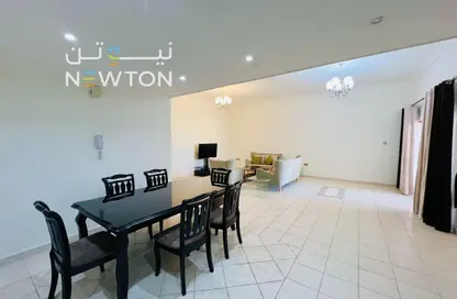 Apartment - 2 Bedrooms - 3 Bathrooms for rent in Al Juffair - Capital Governorate