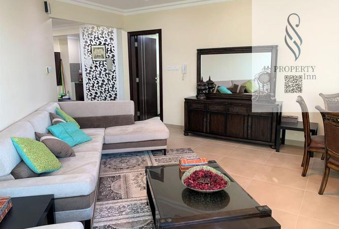 952635 - Property Image 2