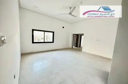 شقة - 3 غرف نوم - 2 حمامات للايجار في سار - المحافظة الشمالية