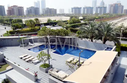 Pool image for: Apartment - 3 Bedrooms - 3 Bathrooms for rent in Reef Island - Capital Governorate, Image 1
