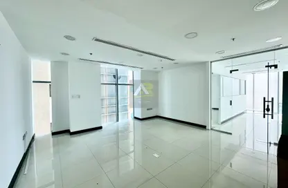 Office Space - Studio - 4 Bathrooms for rent in Seef - Capital Governorate