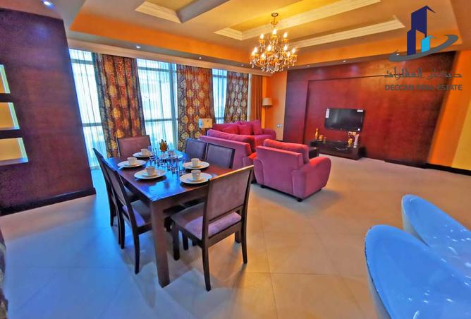Apartment - 3 Bedrooms - 4 Bathrooms for rent in Zinj - Manama - Capital Governorate