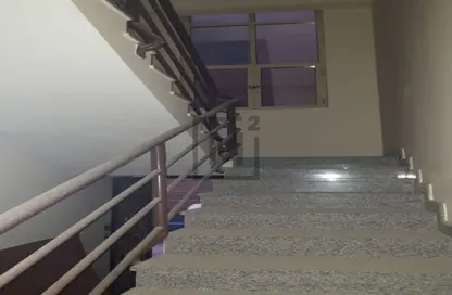 عمارة بالكامل - 8 غرف نوم - 8 حمامات للبيع في المحرق - المحرق
