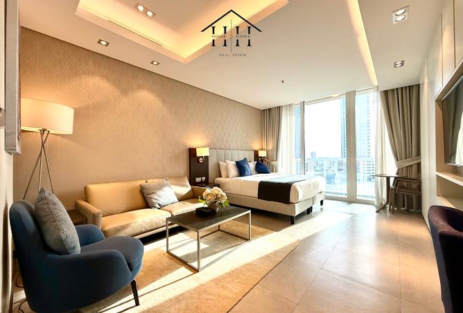 923135 - Property Image 2