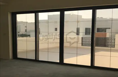 فيلا - 4 غرف نوم - 6 حمامات للبيع في الشروق - ديار المحرق - المحرق