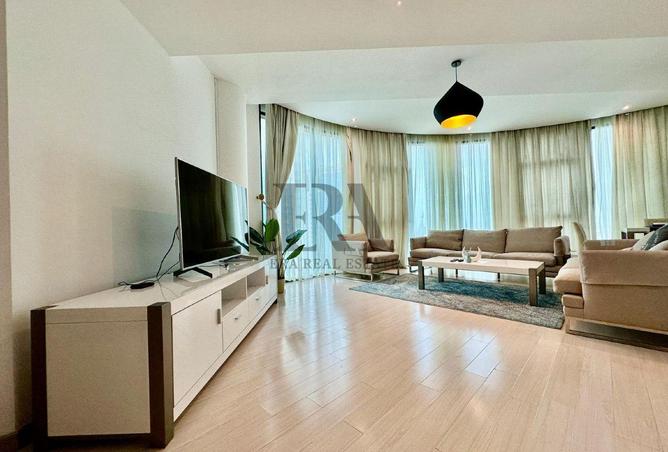 978702 - Property Main Image