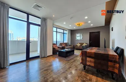 Apartment - 2 Bedrooms - 2 Bathrooms for rent in Al Juffair - Capital Governorate