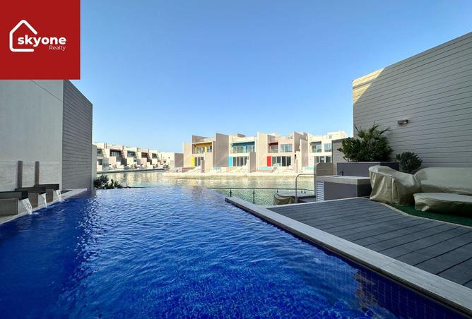 976055 - Property Image 3