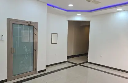Apartment - 3 Bedrooms - 2 Bathrooms for rent in Dumistan - Northern Governorate