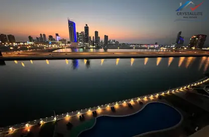 Apartment - 3 Bedrooms - 5 Bathrooms for rent in Reef Island - Capital Governorate