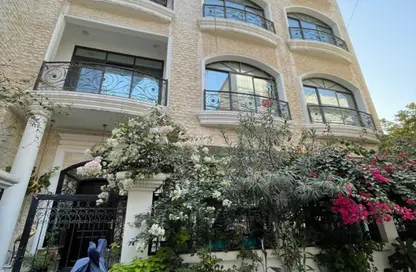 Villa - 4 Bedrooms - 5 Bathrooms for sale in Salmaniya - Manama - Capital Governorate