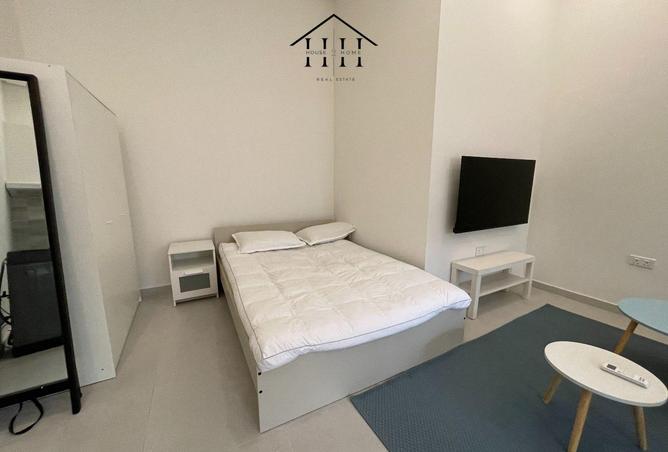 983626 - Property Image 2