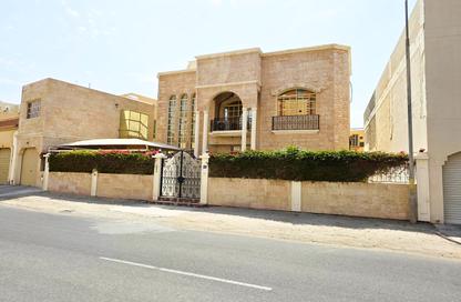 فيلا - 7 غرف نوم - 7 حمامات للبيع في الجنبية - المحافظة الشمالية