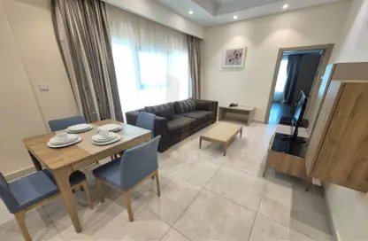 Apartment - 1 Bedroom - 2 Bathrooms for rent in Al Juffair - Capital Governorate