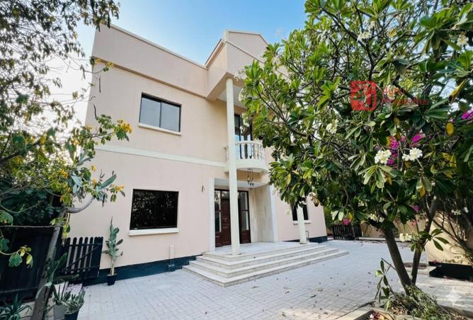 971118 - Property Image 2