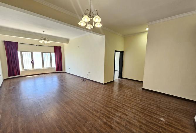 920021 - Property Main Image