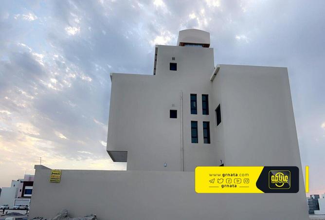 722176 - Property Image 2