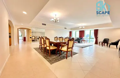 Apartment - 3 Bedrooms - 3 Bathrooms for rent in Sanabis - Manama - Capital Governorate