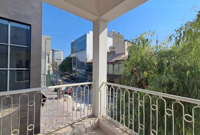 968211 - Property Image 3