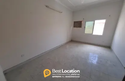 Apartment - 2 Bedrooms - 2 Bathrooms for rent in Salmaniya - Manama - Capital Governorate