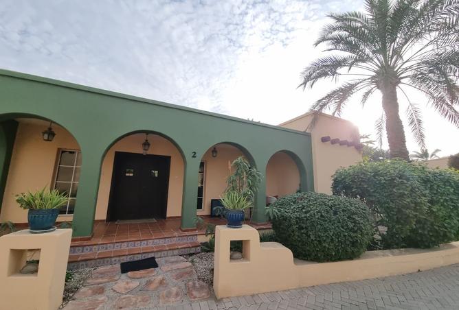 984031 - Property Image 2