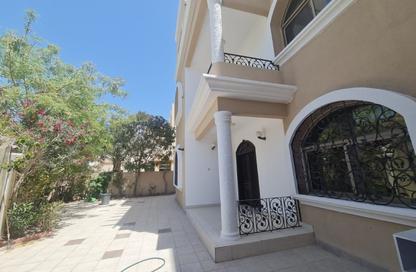 Villa - 7+ Bedrooms - 7+ Bathrooms for sale in Busaiteen - Muharraq Governorate